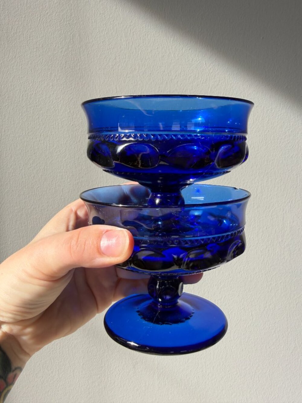 3/$30 🌟 2 Set 1960s Indiana Glass Cobalt Blue Glass Desert Dishes - Picture 7 of 7